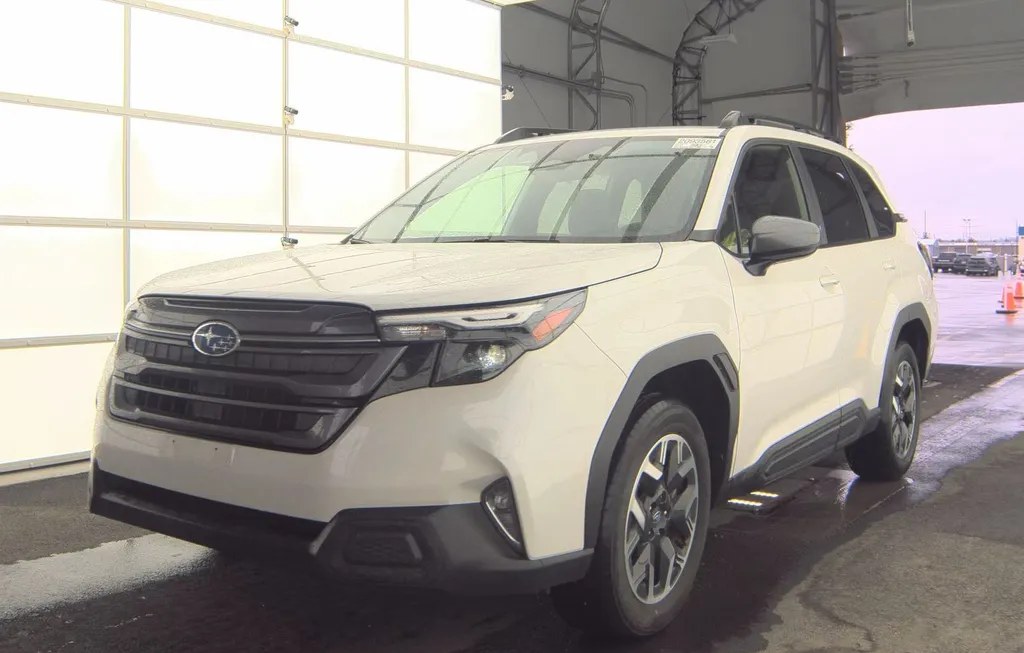 2025 SUBARU FORESTER PREMIUM - 1