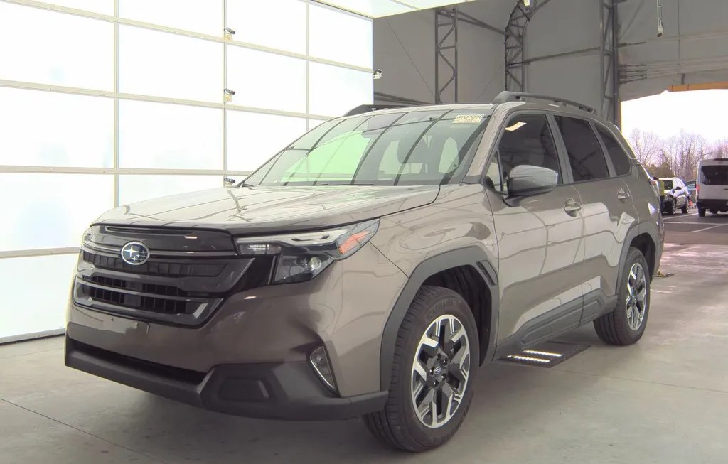 2025 SUBARU FORESTER PREMIUM - 1