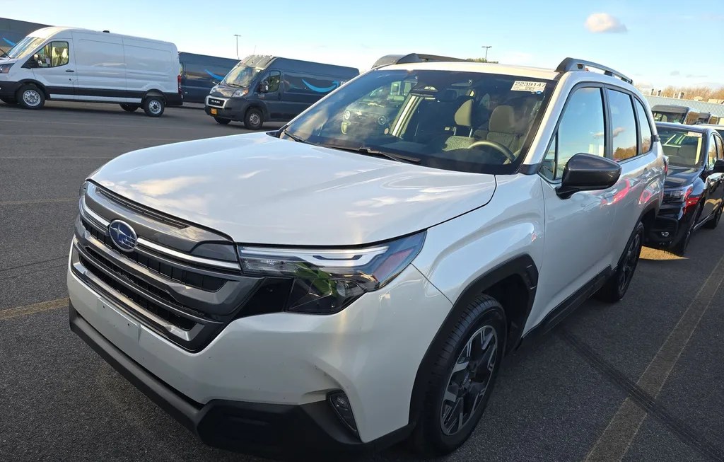 2025 SUBARU FORESTER PREMIUM - 1
