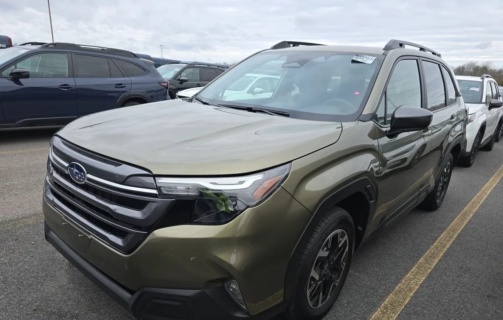 2025 SUBARU FORESTER PREMIUM - 1