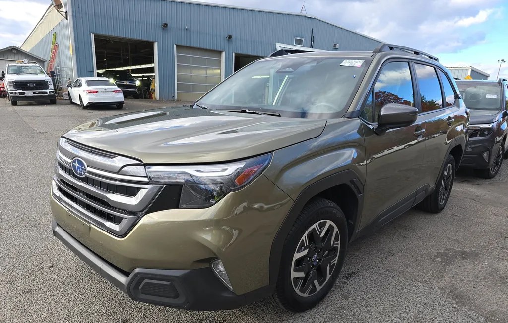 2025 SUBARU FORESTER PREMIUM - 1