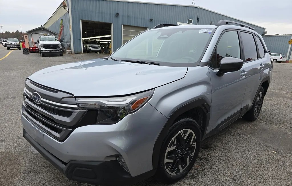 2025 SUBARU FORESTER PREMIUM - 1
