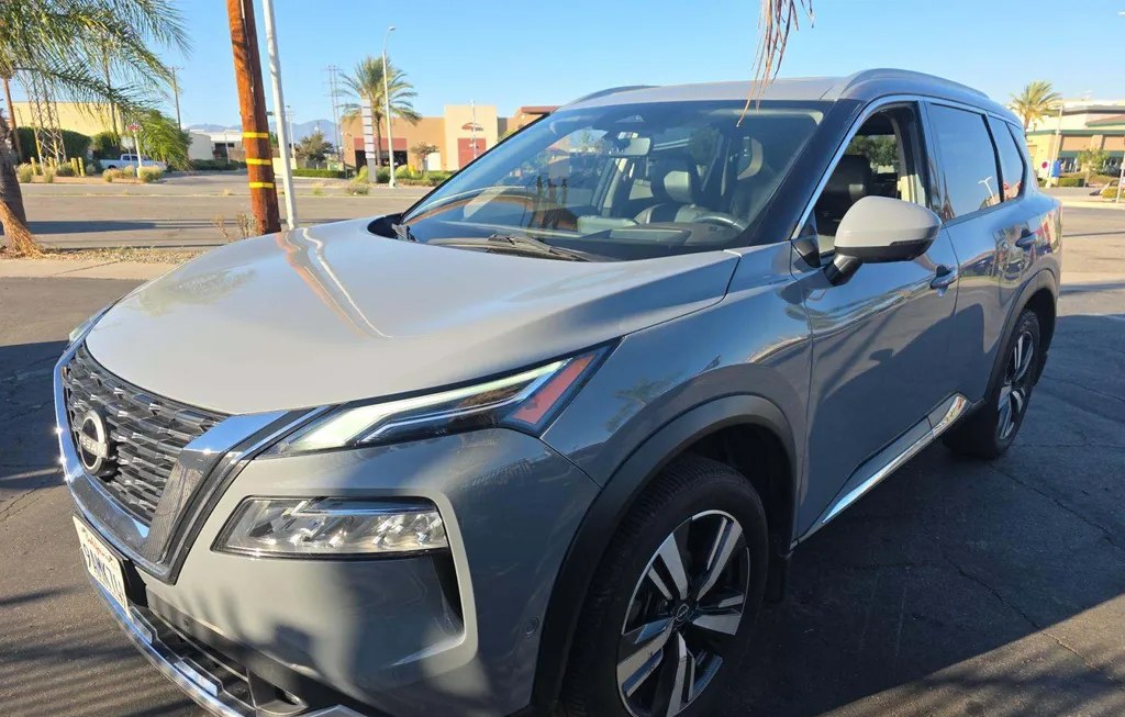 2022 NISSAN ROGUE PLATINUM - 1