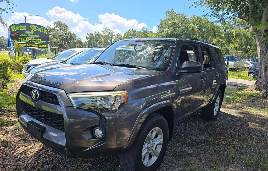 2017 TOYOTA 4RUNNER SR5 - 1