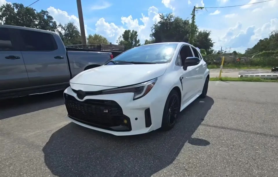 2024 TOYOTA GR COROLLA PREMIUM - 1