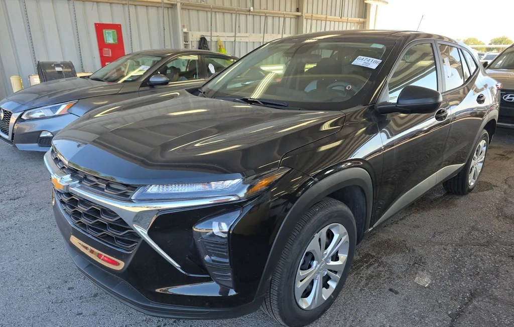 2026 CHEVROLET TRAX LS - 1