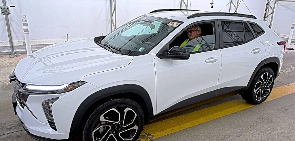 2024 CHEVROLET TRAX 2RS - 1
