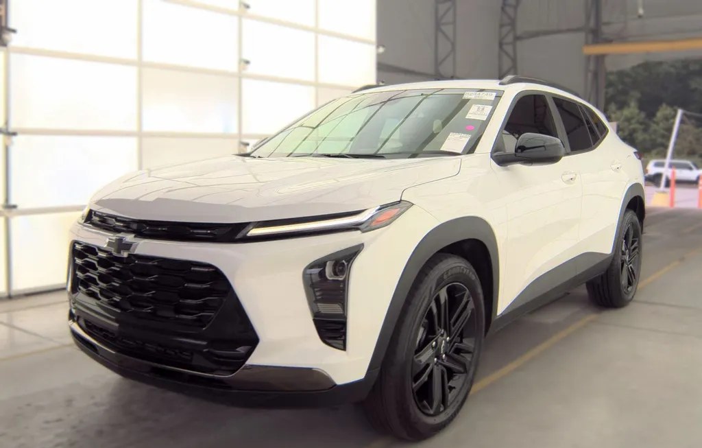 2025 CHEVROLET TRAX ACTIV - 1