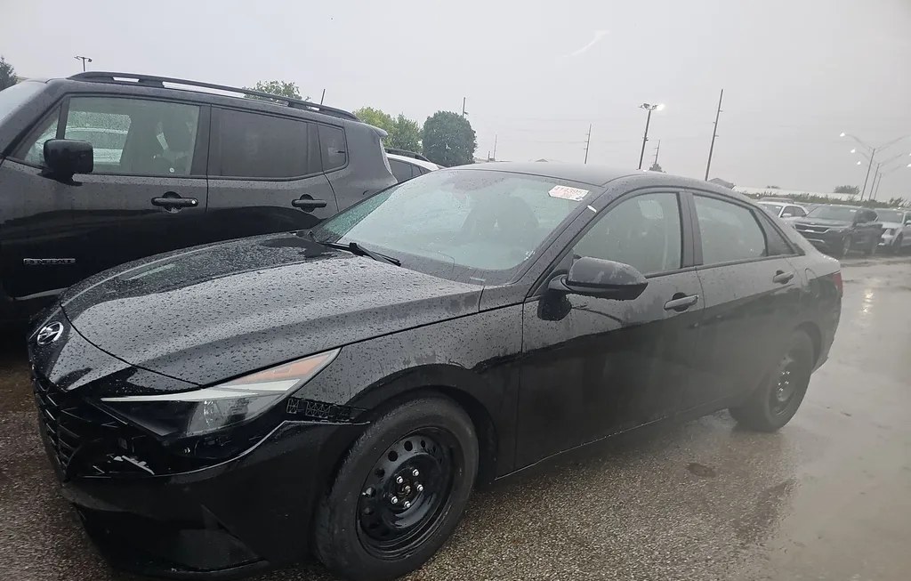 2023 HYUNDAI ELANTRA SEL - 1