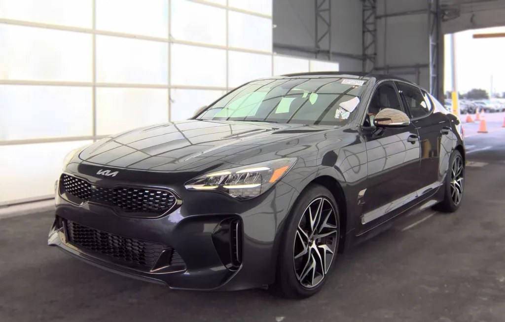 2023 KIA STINGER GT-LINE - 1