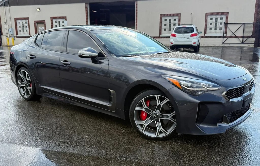 2018 KIA STINGER GT2 - 1