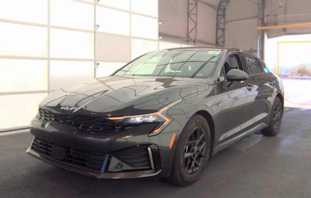 2026 KIA K5 LXS - 1