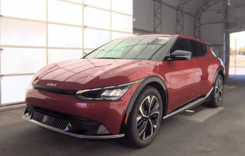 2022 KIA EV6 WIND - 1