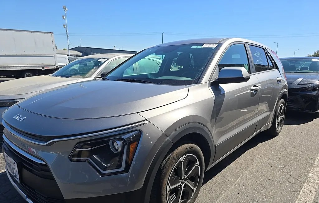 2025 KIA NIRO LX - 1