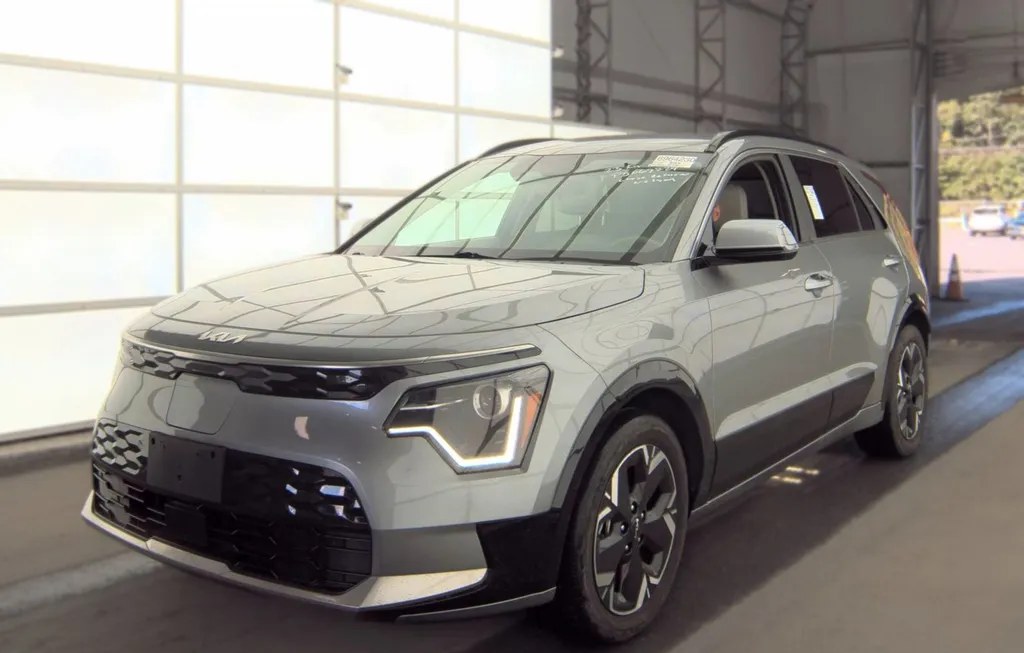 2023 KIA NIRO EV WIND - 1