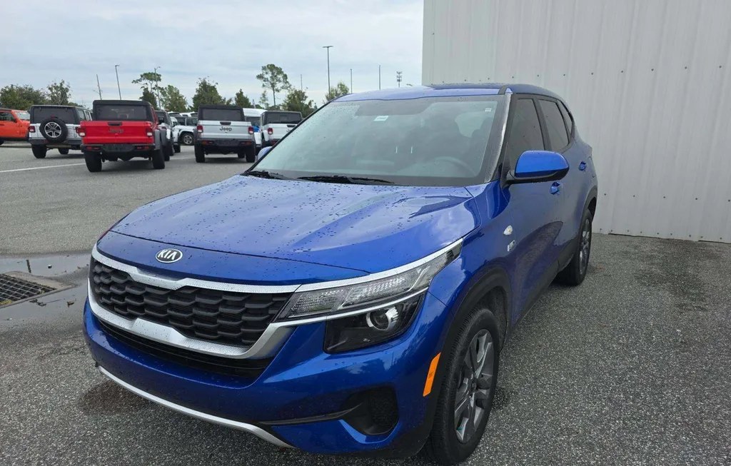 2021 KIA SELTOS LX - 1