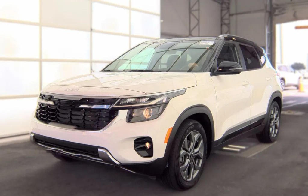 2024 KIA SELTOS S - 1