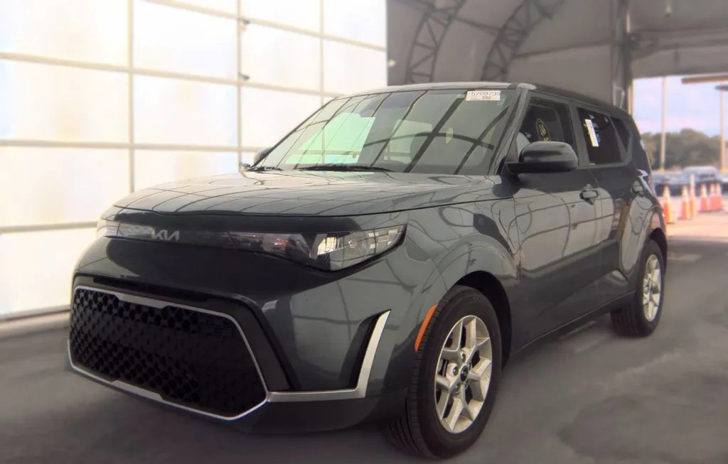 2025 KIA SOUL LX - 1