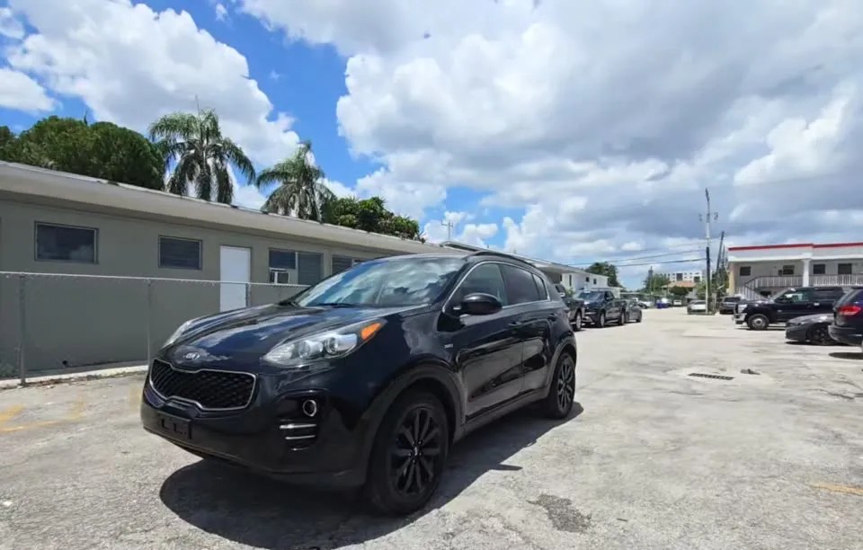 2017 KIA SPORTAGE EX - 1