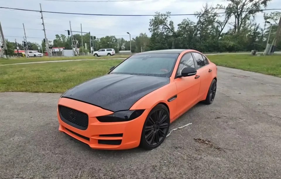 2017 JAGUAR XE - 1