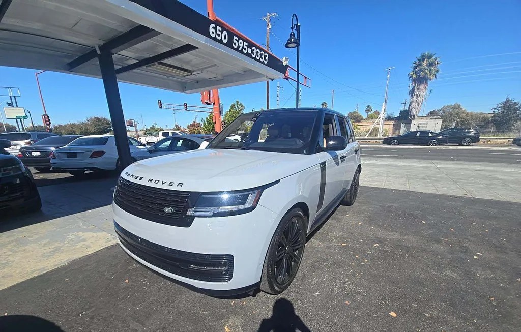 2023 LAND ROVER RANGE ROVER SE - 1