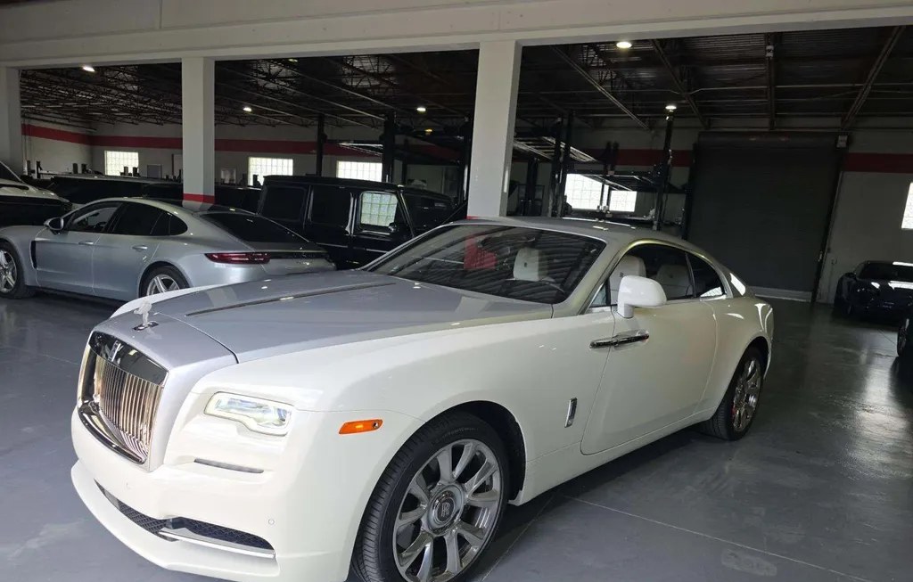 2020 ROLLS-ROYCE WRAITH - 1
