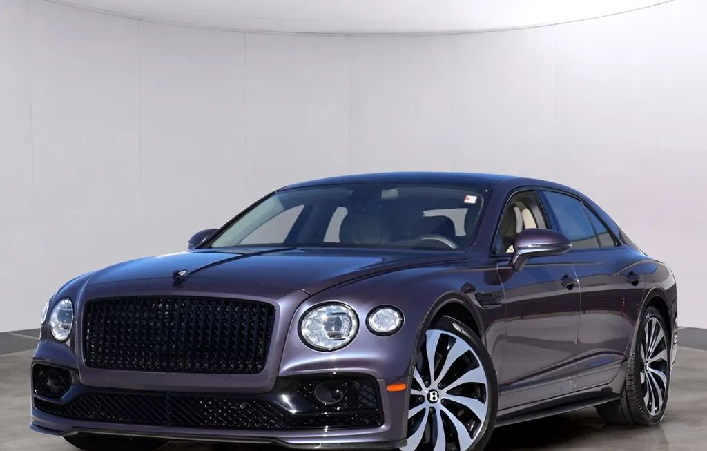 2023 BENTLEY FLYING SPUR AZURE V8 - 1