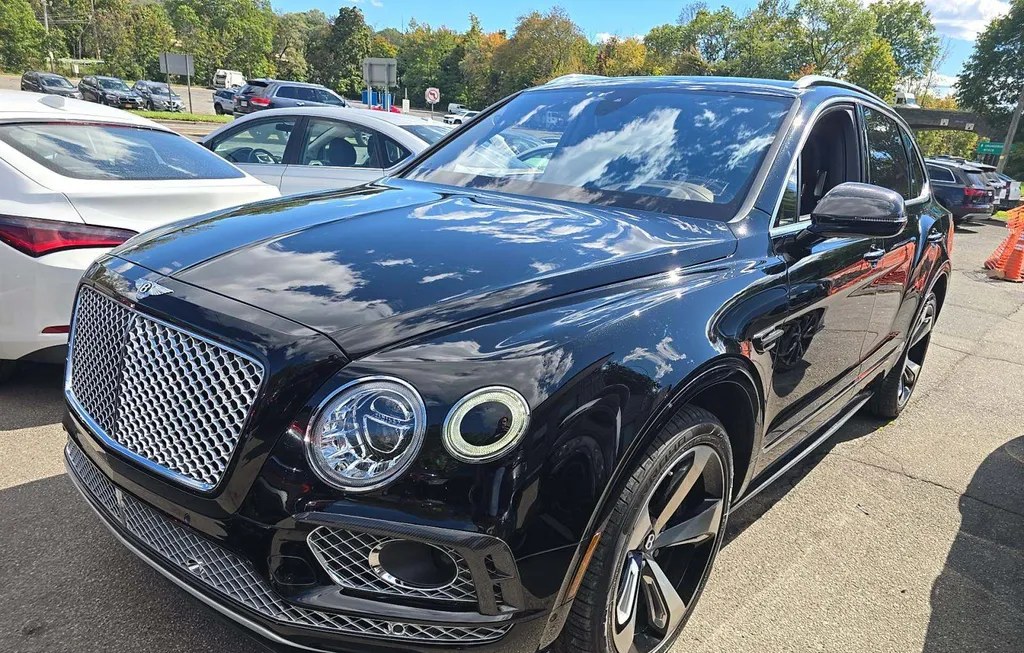 2017 BENTLEY BENTAYGA W12 - 1