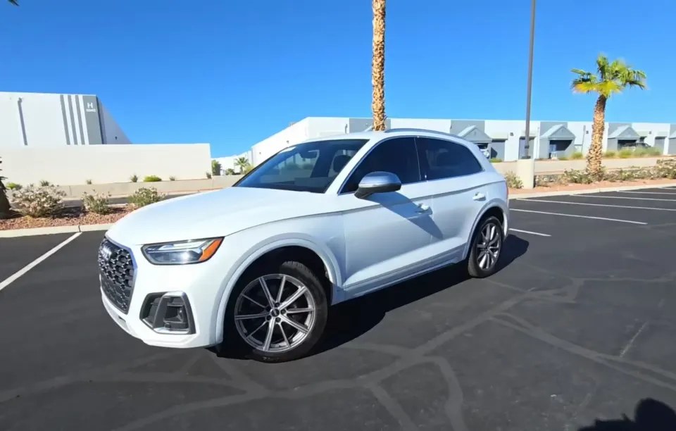 2022 AUDI SQ5 PREMIUM - 1