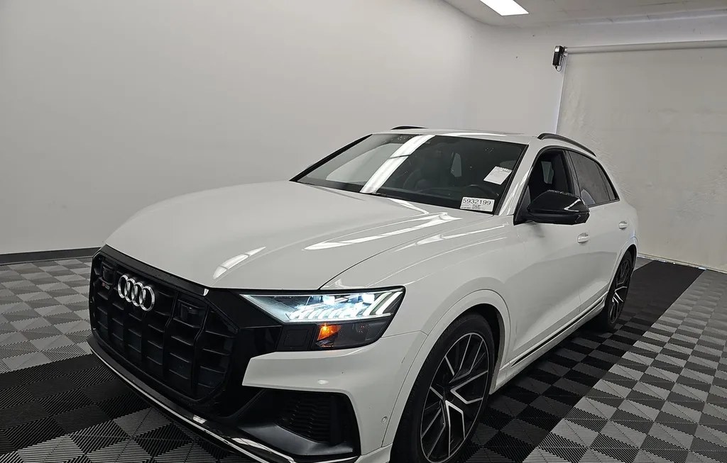 2020 AUDI SQ8 PRESTIGE - 1