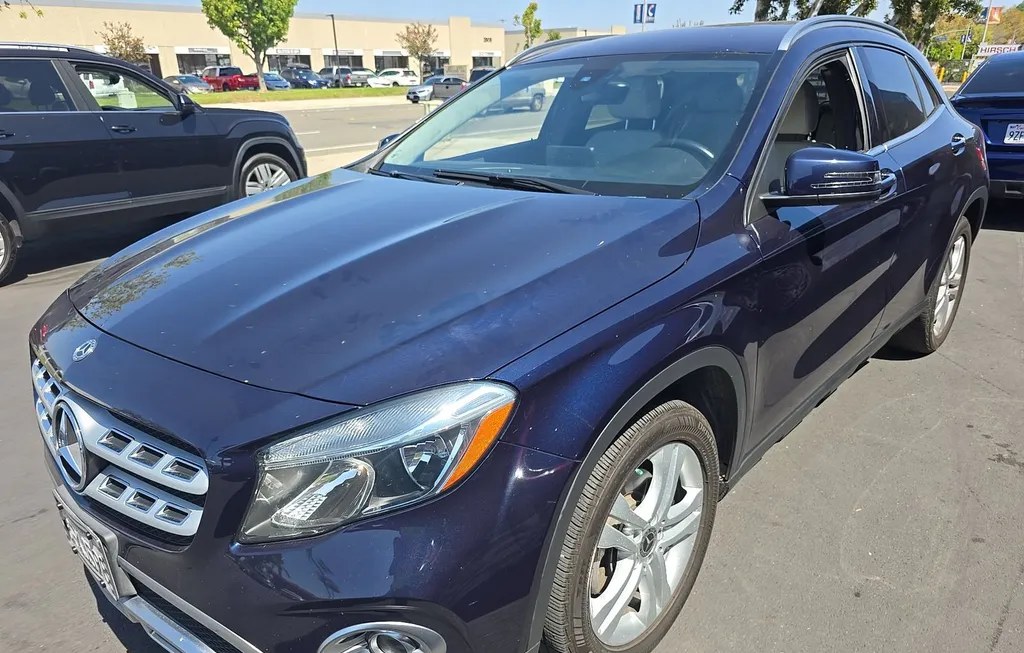2019 MERCEDES-BENZ GLA 250 4MATIC - 1