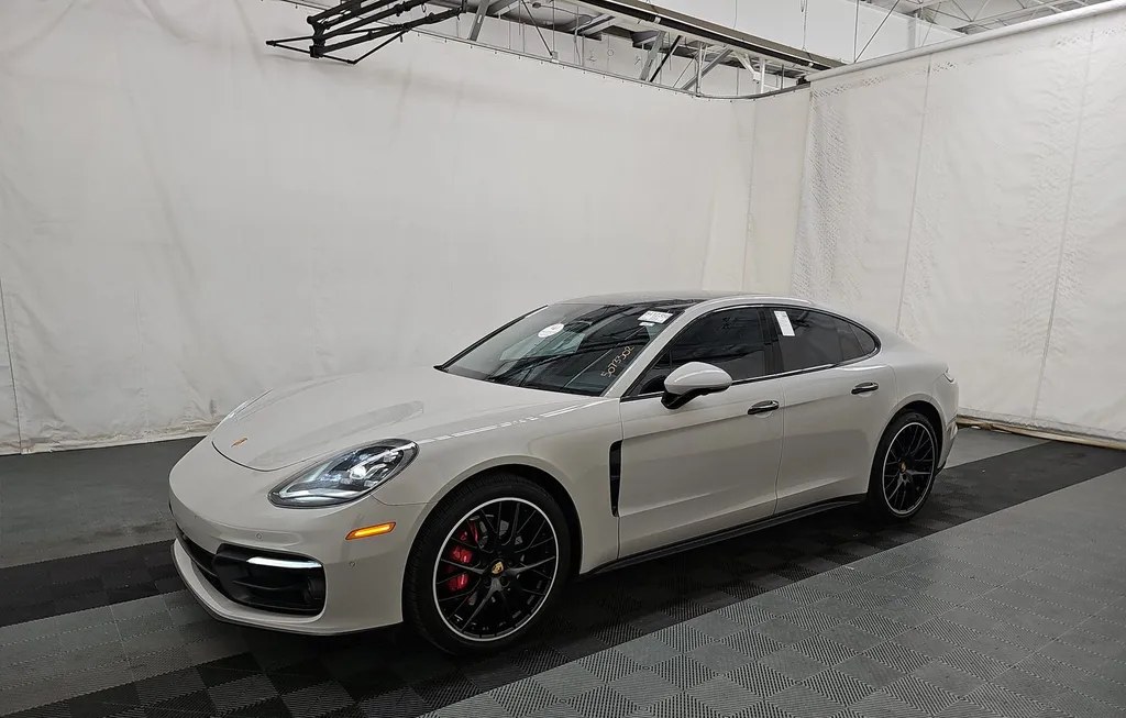 2023 PORSCHE PANAMERA 4S - 1