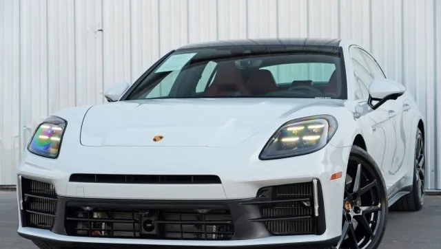 2025 PORSCHE PANAMERA 4S E-HYBRID - 1
