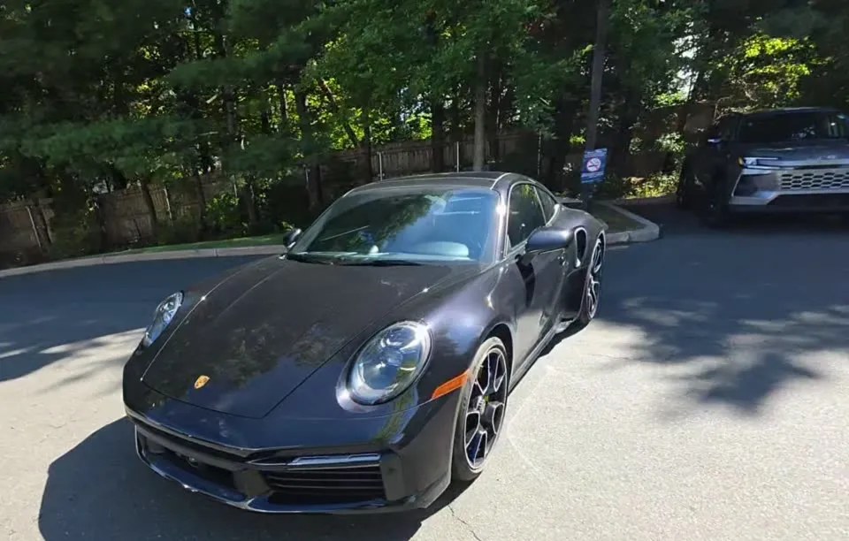 2021 PORSCHE 911 TURBO S - 1