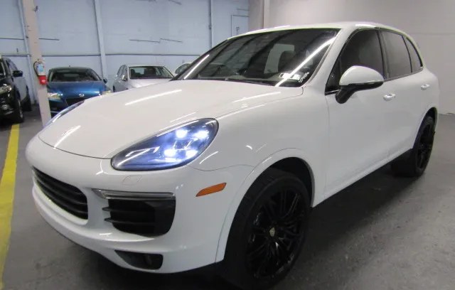 2017 PORSCHE CAYENNE PLATINUM EDITION - 1