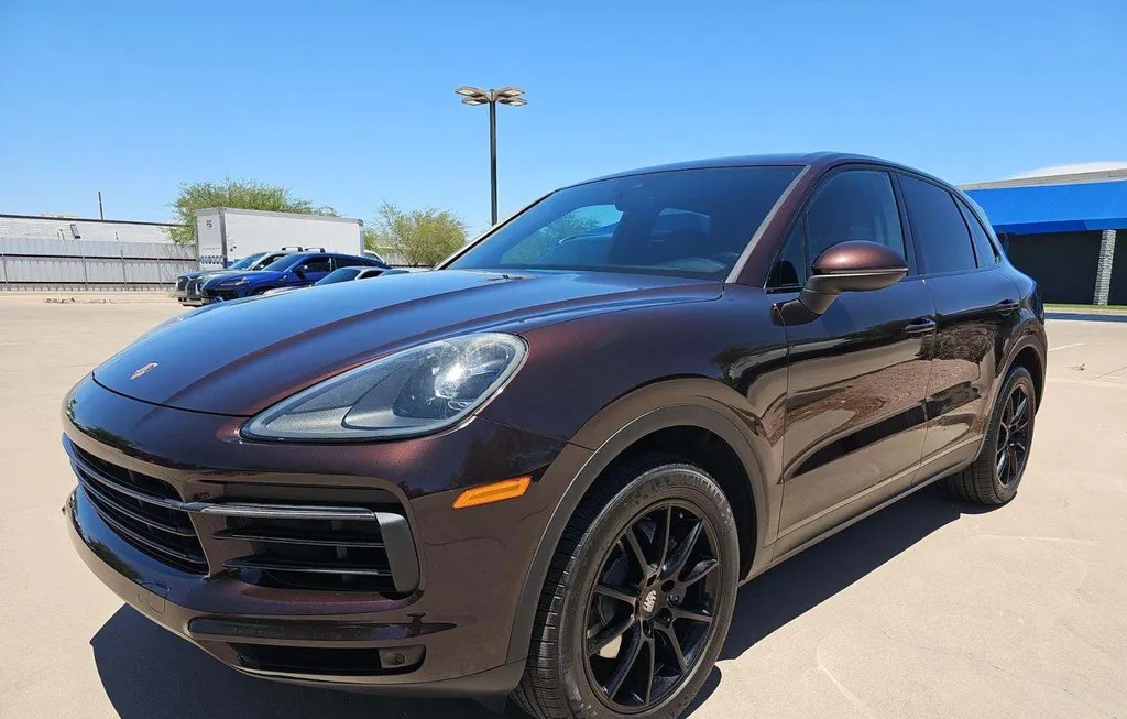 2020 PORSCHE CAYENNE - 1