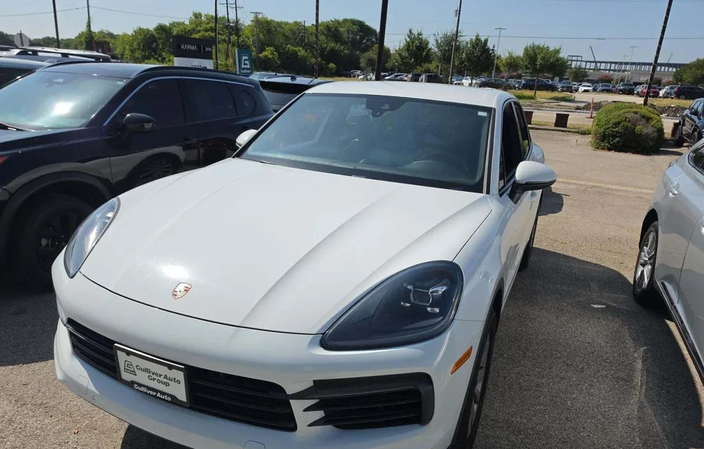 2019 PORSCHE CAYENNE - 1