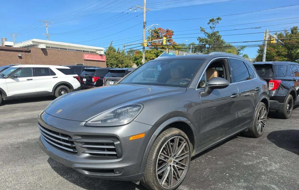 2021 PORSCHE CAYENNE S - 1