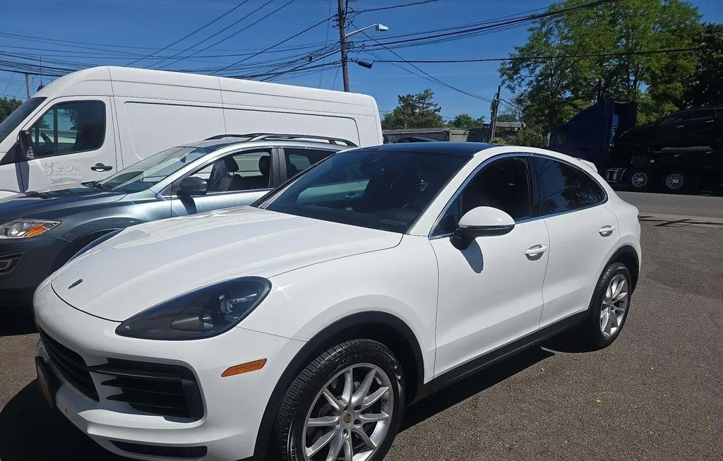 2020 PORSCHE CAYENNE COUPE - 1