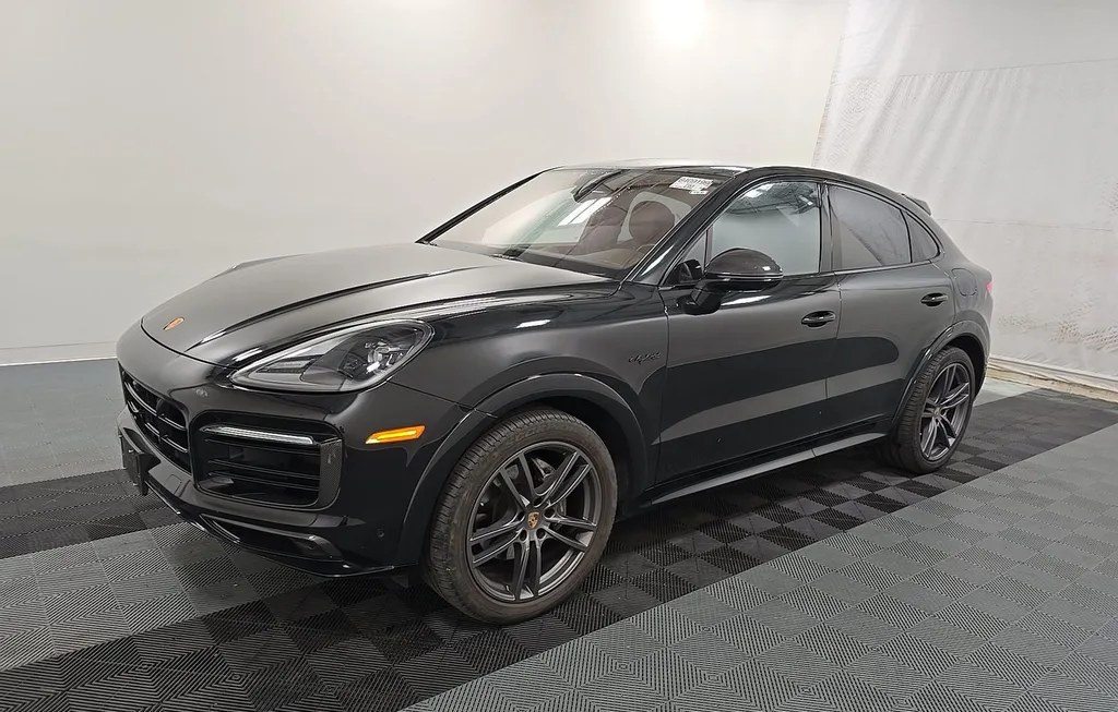 2023 PORSCHE CAYENNE E-HYBRID COUPE PLATINU - 1