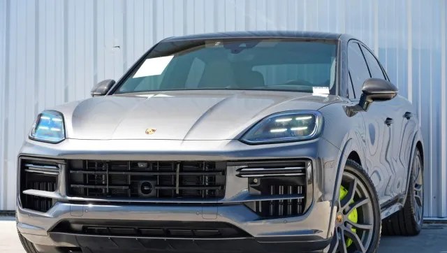 2024 PORSCHE CAYENNE TURBO E-HYBRID COUPE - 1
