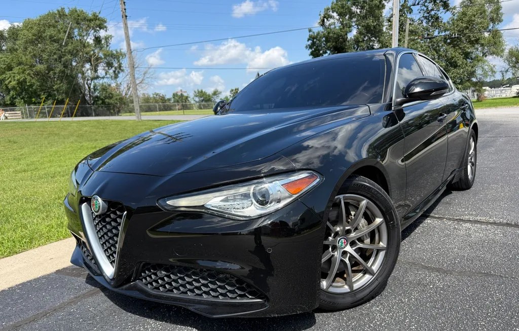 2017 ALFA ROMEO GIULIA - 1